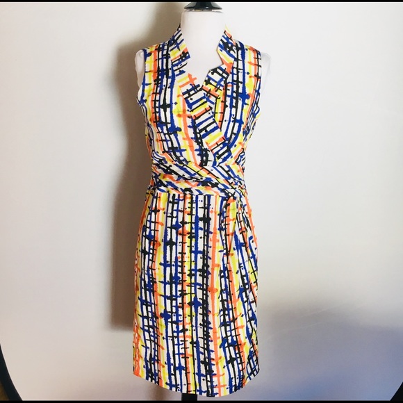 Vince Camuto Dresses & Skirts - VINCE CAMUTO Multi Colored Shealth Dress Size 2